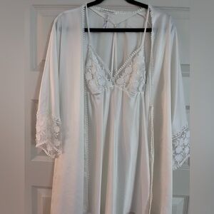FLORA NIKROOZ KYLIE WRAP ROBE
